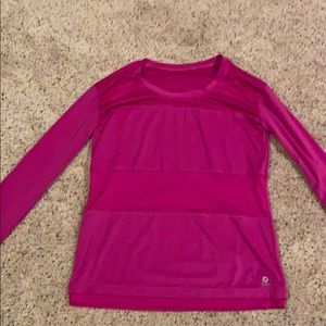 Oiselle long sleeved light weight shirt